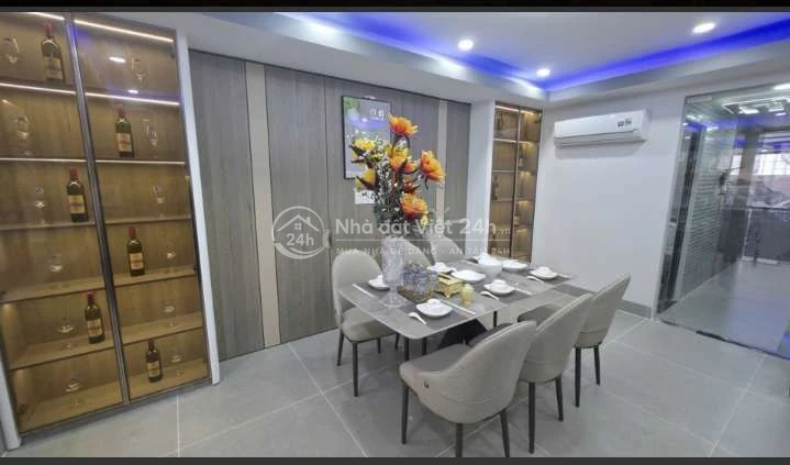nhà mới xây đem valo ở