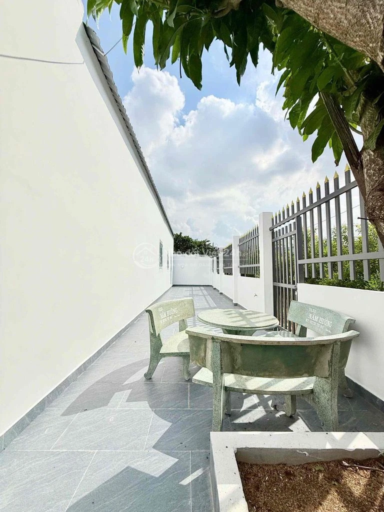 Nhà Vườn 400m2 View Kênh Đường Xe Hơi Tại Mỹ Lộc