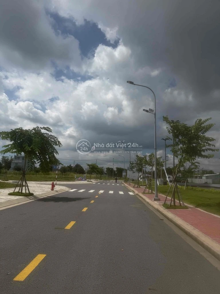 đất kdc đường 826E long hậu giáp nhà bè TPHCM