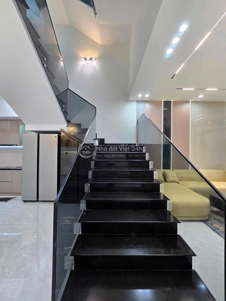 CẦN BÁN NHÀ 3 TẦNG ĐƯỜNG NGUYỄN ĐỨC THIỆU CẨM LỆ ĐÀ NẴNG - D