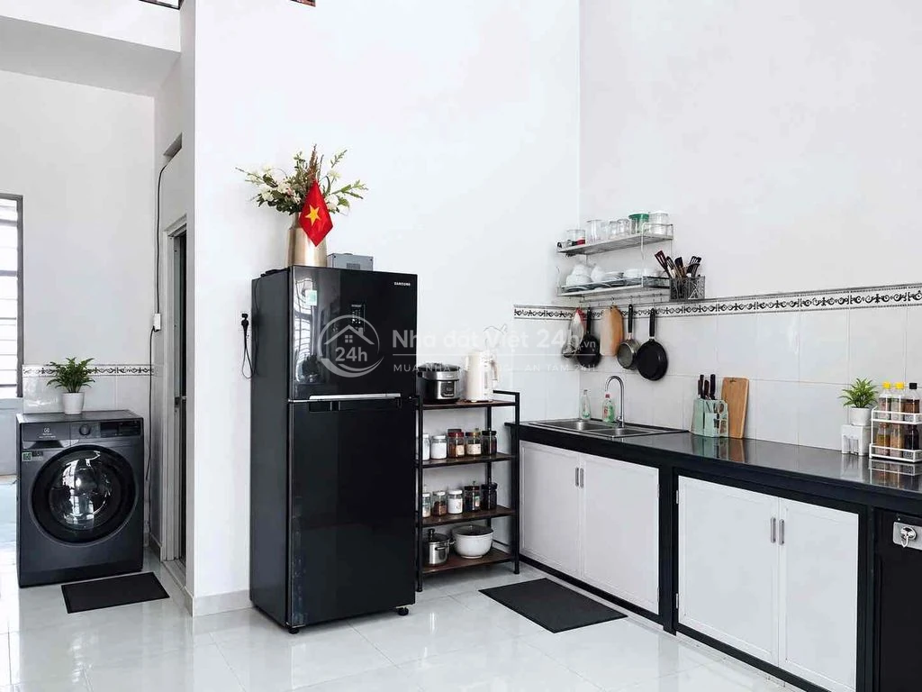KẾ TRẦN HƯNG ĐẠO - 2 TẦNG - 76m2 - HẺM 4m- 3,1 tỷ