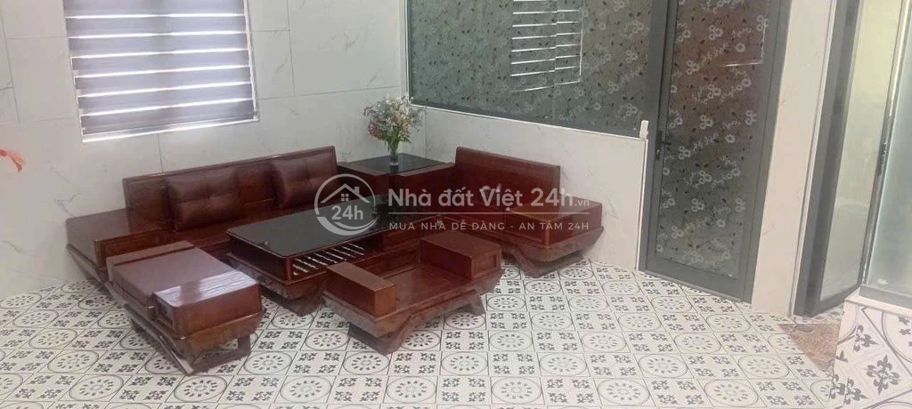 chính chủ cần bán nhà ngay chợ Quan Nam