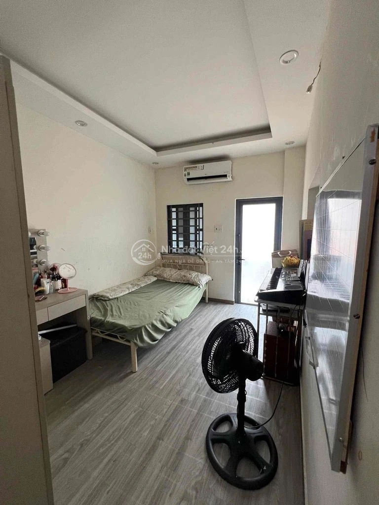 Bán Nhà Hẻm Xe Tải. 3 lầu. 25m2. sàn 75m. Lê Đức Thọ. 2.9tỷ