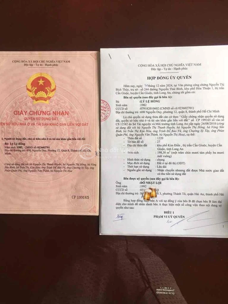 Bán nhà thoáng mát sạch sẽ  xe hơi tránh nhau thoải mái