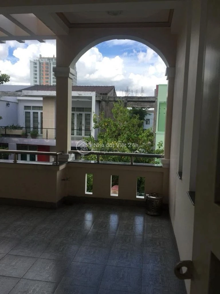 Cho thuê nhà 270 m2  khu Long Thịnh tiện văn phòng 10 triệu