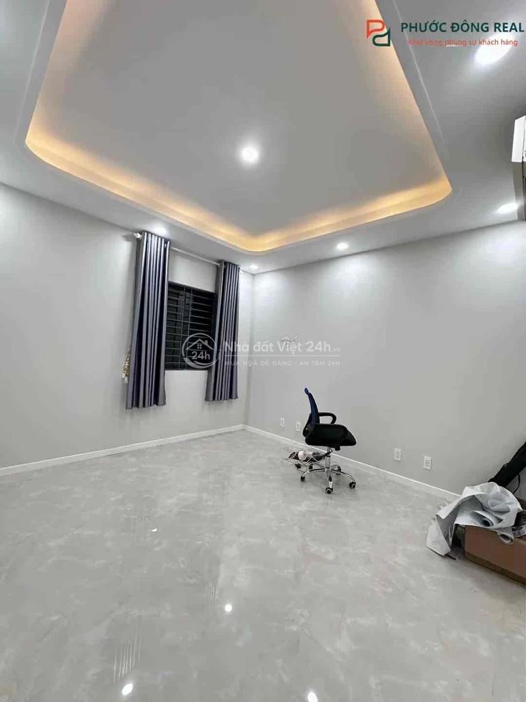 Cho thuê nhà 1 trệt 2 lầu tại Phước Đông New City