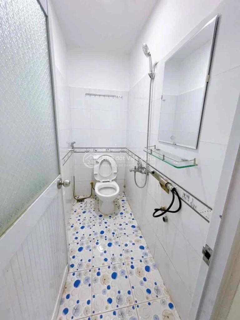 Phòng trọ Đức Hòa, Tân Đức ngay chợ Đồn Cây Dương