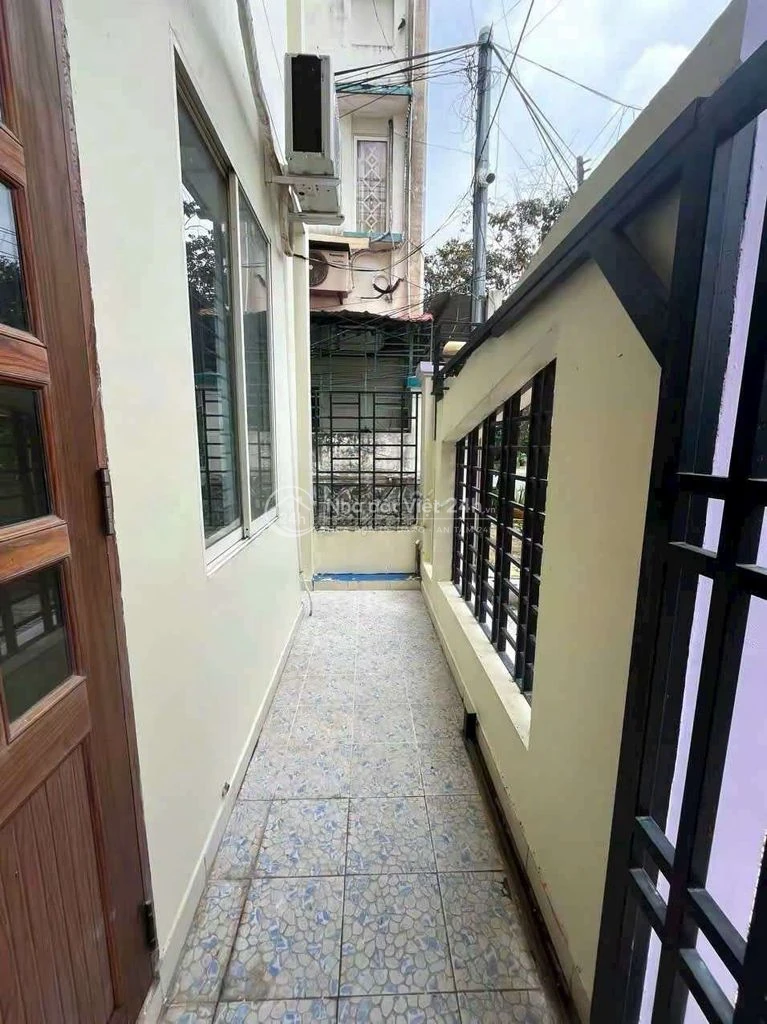 CHO THUÊ PHÒNG TRỌ SẴN NỘI THẤT CƠ BẢN KDC HƯNG PHÚ CTY8 GẦN CARA 2.5T