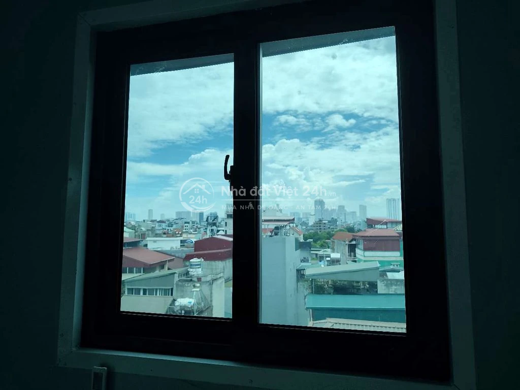 Chính chủ 28m2 4.5 triệu 8 tầng thang máy