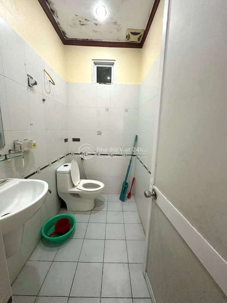 CHO THUÊ PHÒNG TRỌ SẴN MÁY LẠNH KDC 586 GIÁ 1.2TR/THÁNG