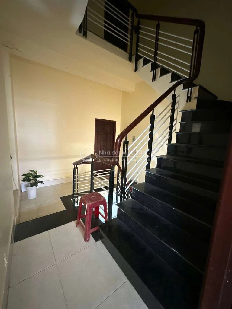 CHO THUÊ PHÒNG TRỌ SẴN MÁY LẠNH KDC 586 GIÁ 1.2TR/THÁNG