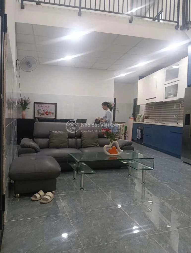 cho thuê hoặc bán nhà mới xây cực đẹp, full nội thất, đầy đủ tiện ích