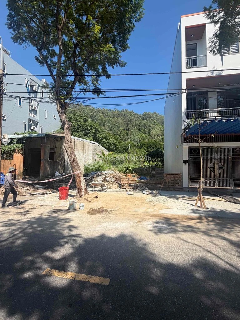 cần cho thuê hai lô cặp lý tử tấn