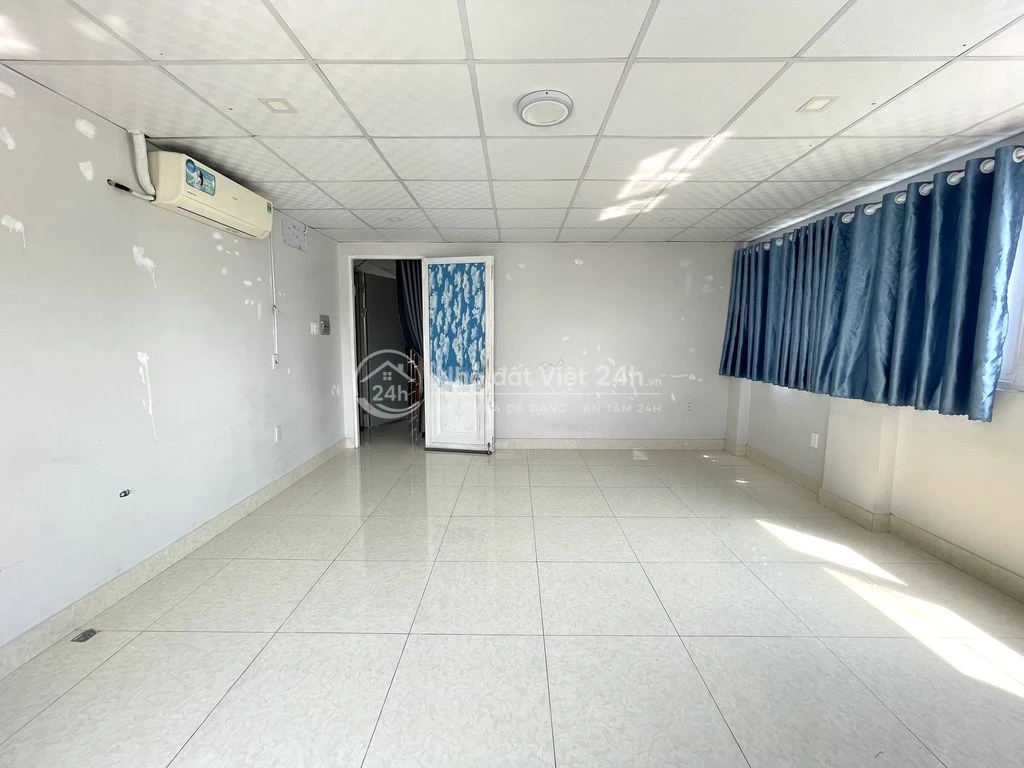 CHO THUÊ MẶT BẰNG TẦNG 7 NGAY TRUNG TÂM THÀNH PHỐ GIÁ 5 TRIỆU/THÁNG