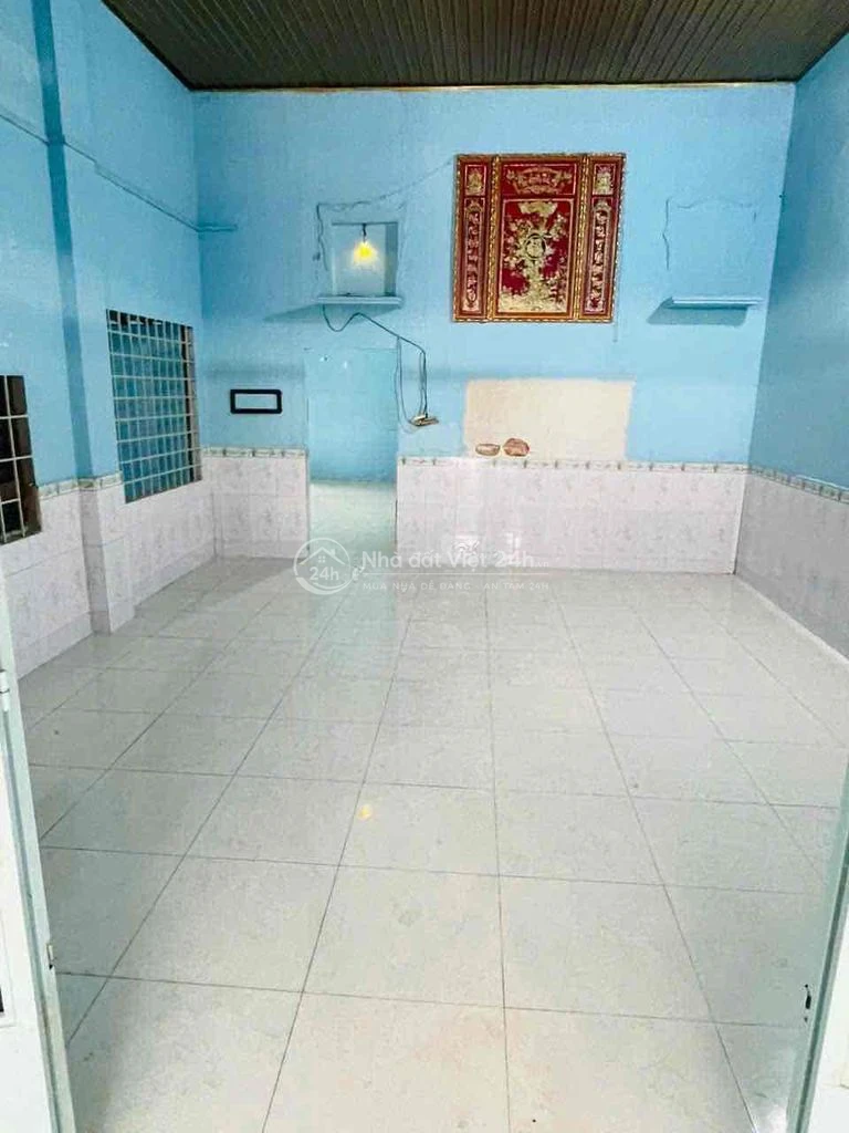 Nhà 5,5tr/ 120m2 đường ô tô cạnh CS5 Lạc Hồng nhà trống vào ở ngay 2PN