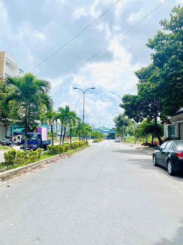 CHO THUÊ MINIHOUSE MỚI ĐẸP SẴN NỘI THẤT KDC PHÚ AN LỘ OTO GIÁ 2TR