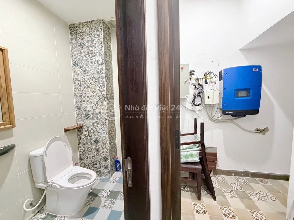 CHO THUÊ NHÀ 4 PHÒNG NGỦ SÂN VƯỜN LÔ GÓC KHU MỸ GIA GIÁ 30 TRIỆU/
