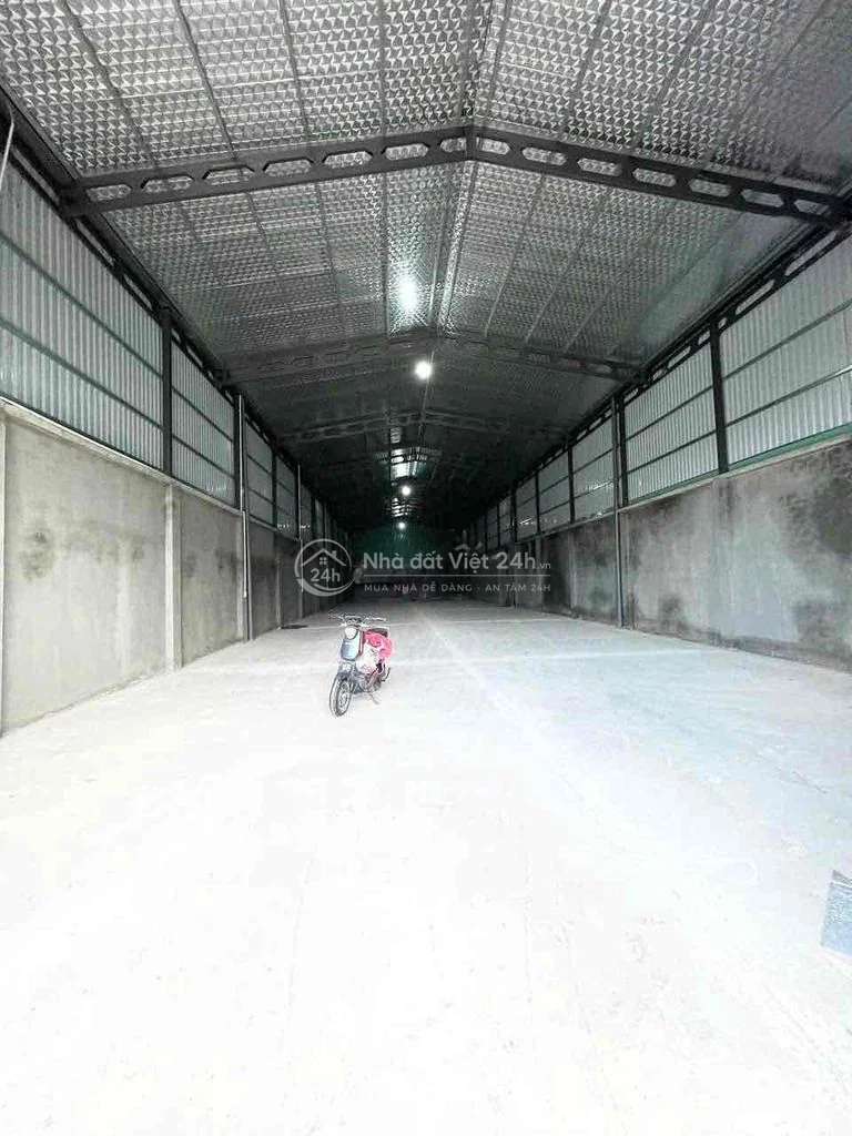 Cho thuê kho xưởng mới 100% (400m2), trung tâm phường Trảng Dài, ĐN.
