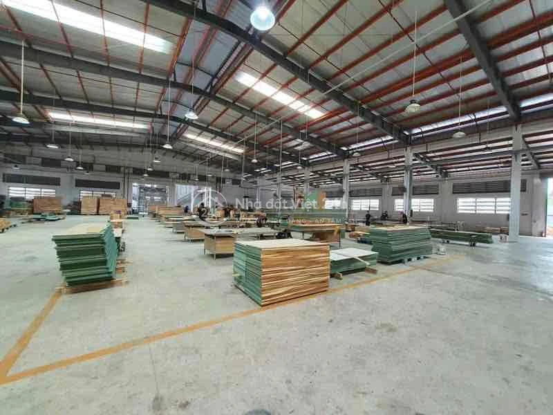 Kho xưởng cho thuê 2000m2, pccc tự động, chỉ 45k/m2