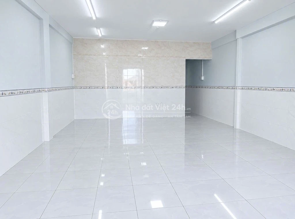 Nhà trệt lầu Ngang 6M mặt tiền đường Trần Việt Châu 13 triệu
