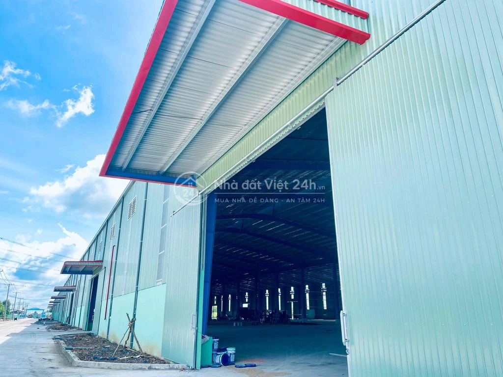 Kho xưởng cho thuê 4000m2, pccc tự động, văn phòng đầy đủ