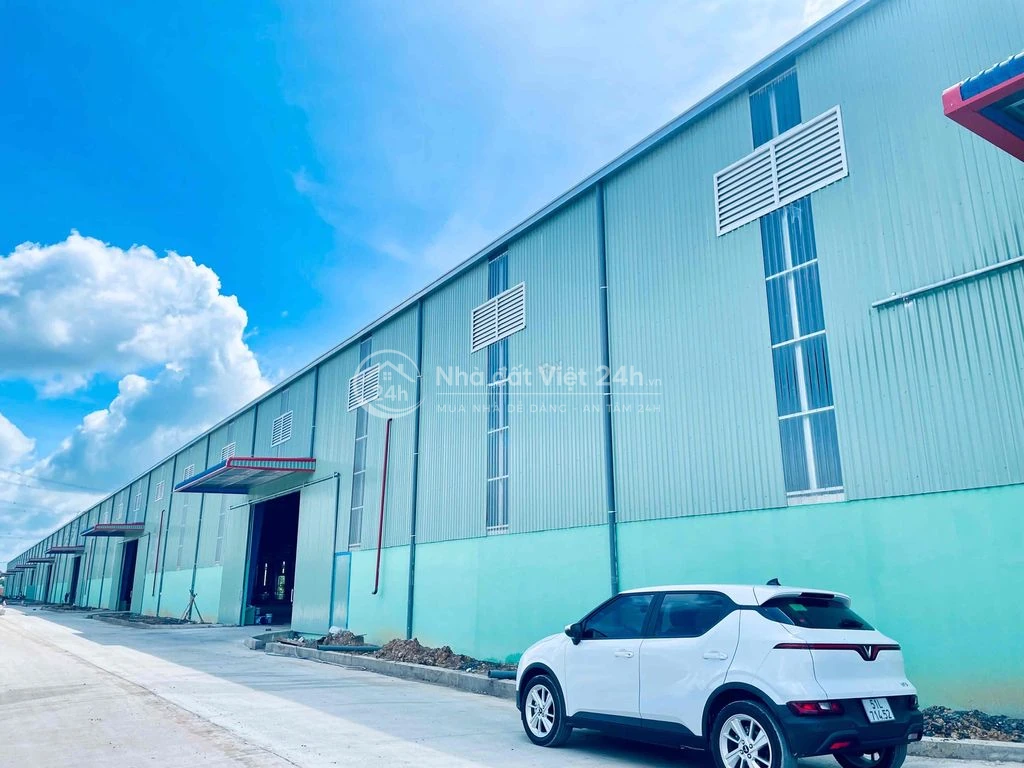 Kho xưởng cho thuê 4000m2, pccc tự động, văn phòng đầy đủ