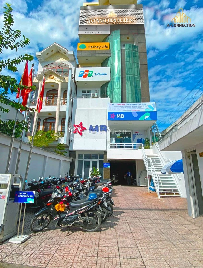Cho thuê văn phòng tại đường Cách Mạng Tháng Tám, Quận Bình Thủy