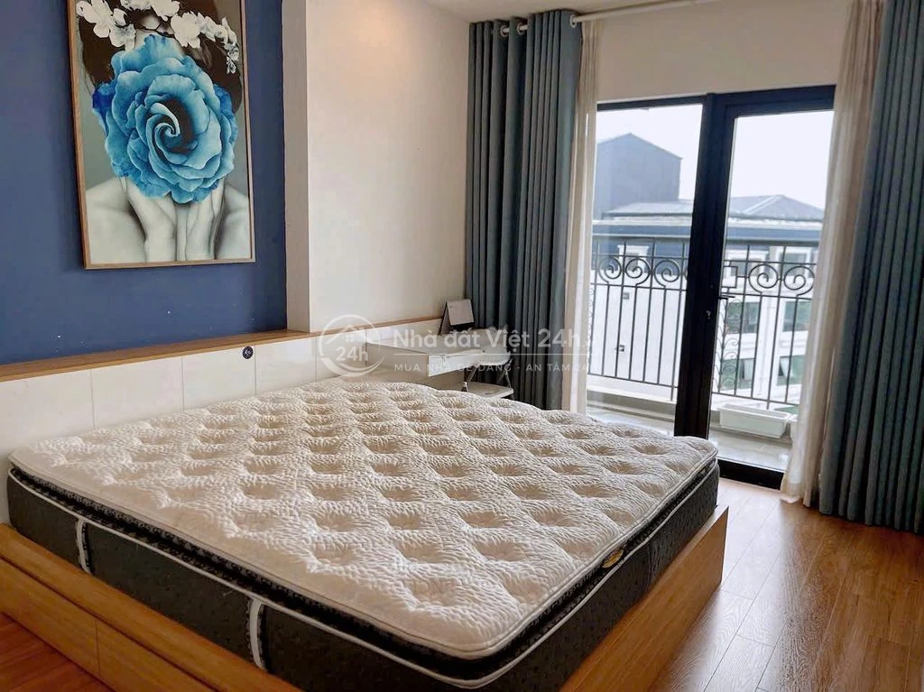 Chính chủ bán căn 81m2 dự án The Emerald Đình Thôn CT8
