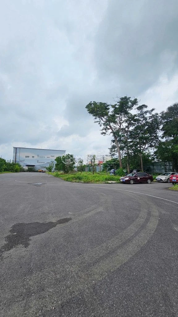 Cho thuê Đất 4000m2 mặt tiền Trường chinh, Tân Phú có cắt lẻ 500m2