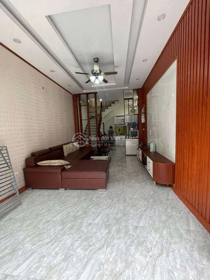 🔥 HOA LÂM – VIỆT HƯNG | NHÀ 5 TẦNG – 3PN – Ô TÔ GẦN | 8,5TR/THÁNG