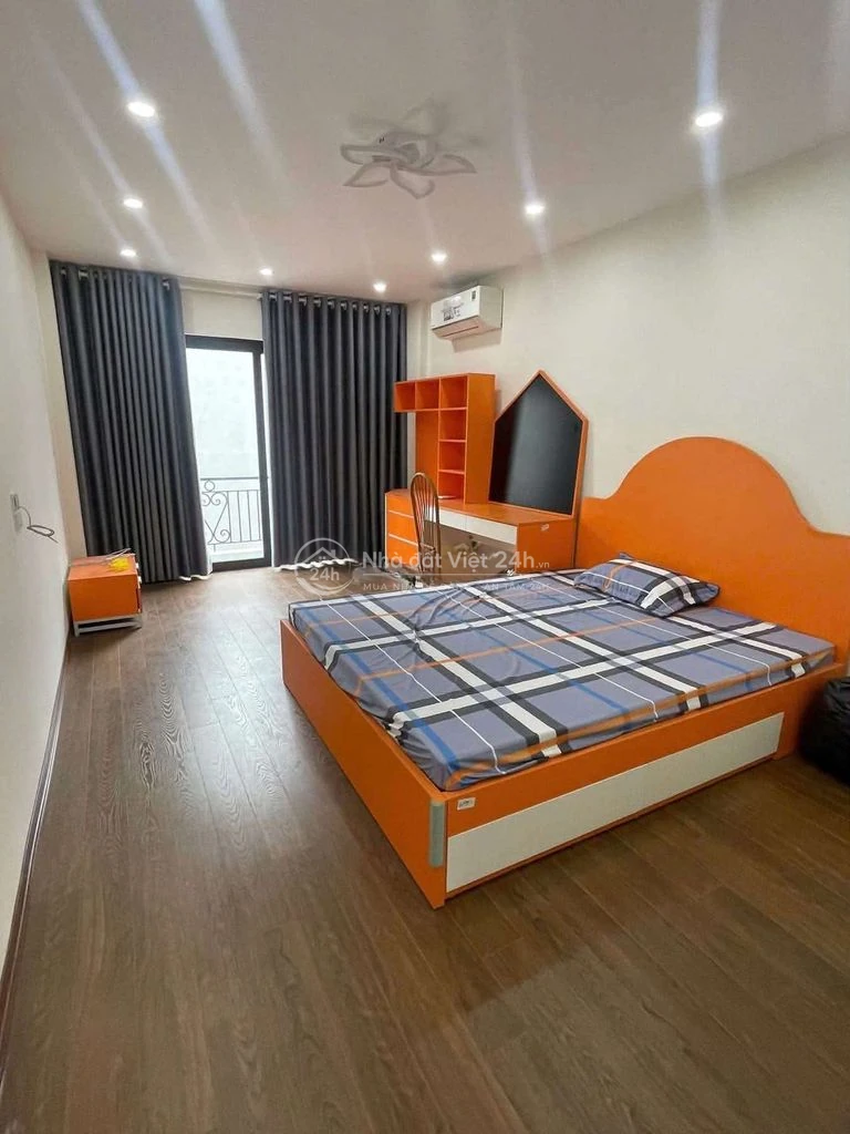 🔥 HOA LÂM – VIỆT HƯNG | NHÀ 5 TẦNG – 3PN – Ô TÔ GẦN | 8,5TR/THÁNG