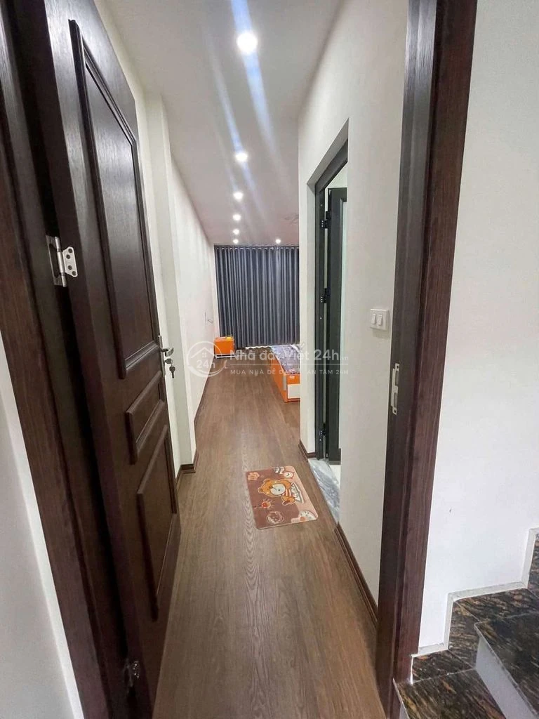 🔥 HOA LÂM – VIỆT HƯNG | NHÀ 5 TẦNG – 3PN – Ô TÔ GẦN | 8,5TR/THÁNG