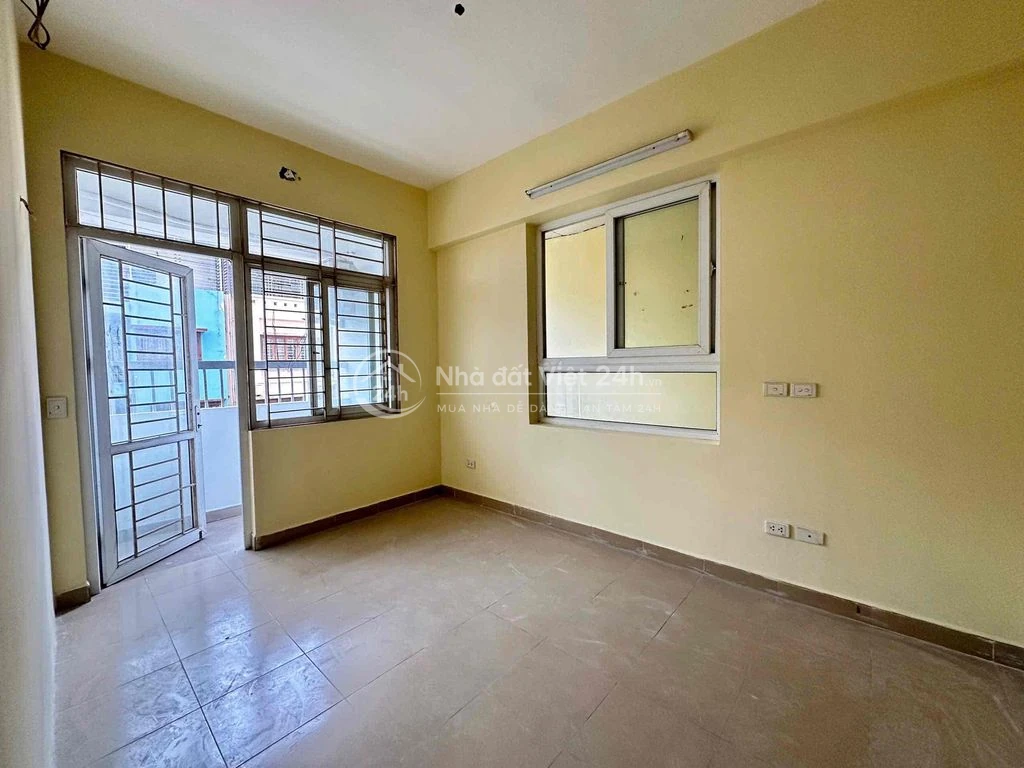 CHO THUÊ CHUNG CƯ 183 HOÀNG VĂN THÁI 95M2 , 3 NGỦ , 2 WC