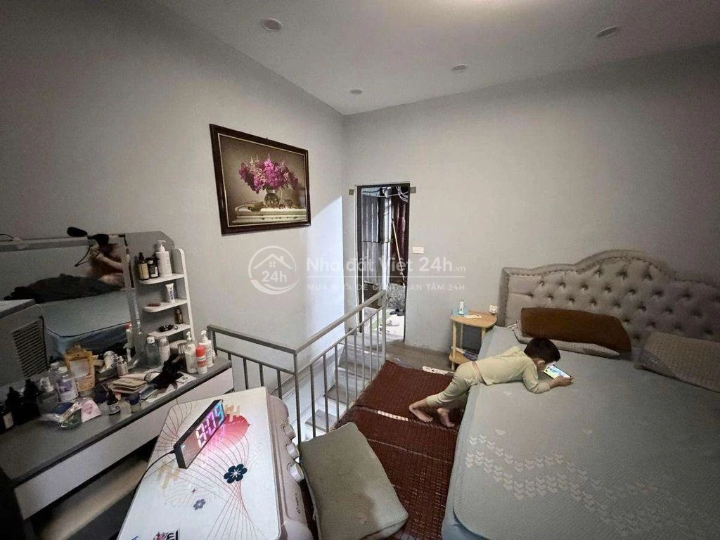 1 tỷ tí Tập thể Thọ Lão, Lô góc 55m 2PN 2WC Gần phố Ô tô đỗ cửa Ở ngay