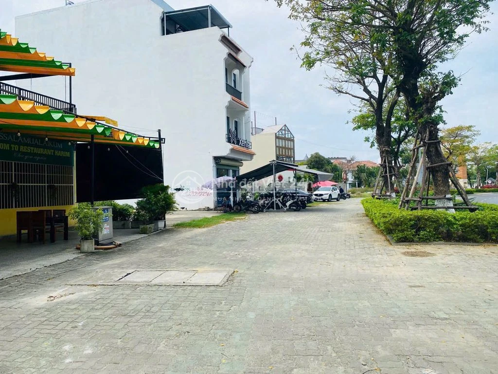 Cho thuê Mặt bằng kinh doanh 2 tầng MT đường Trần Hưng Đạo, sầm uất