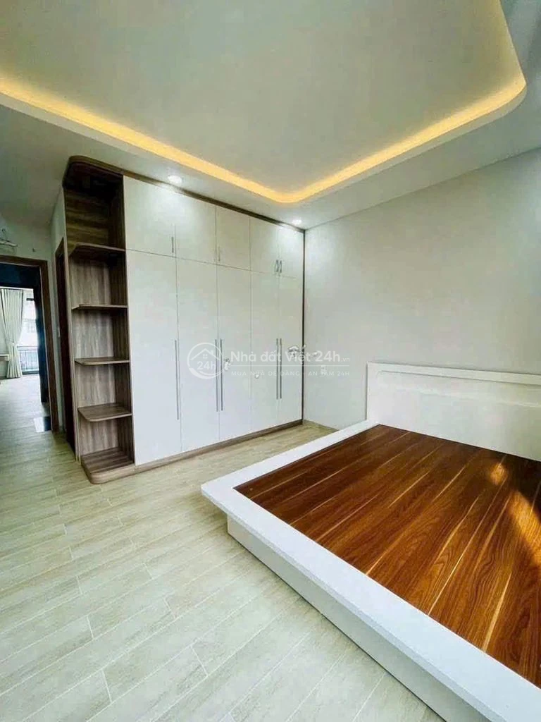 SIÊU RẺ, NHÀ MỚI ĐẸP NGAY VẠN PHÚC, 3 LẦU, 4PN-5WC, FULL NỘI THẤT,15TR