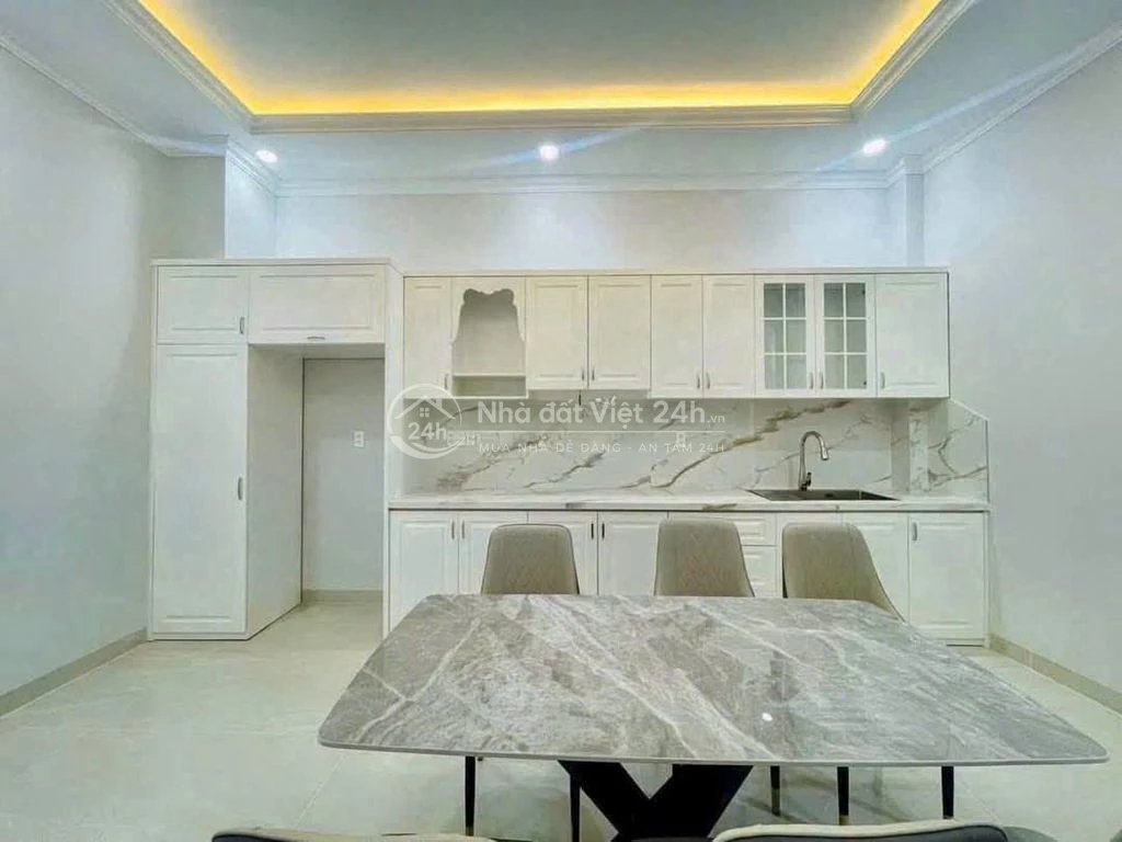 SIÊU RẺ, NHÀ MỚI ĐẸP NGAY VẠN PHÚC, 3 LẦU, 4PN-5WC, FULL NỘI THẤT,15TR