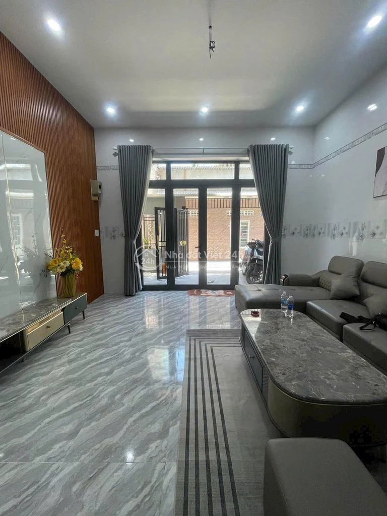 NHÀ 2 TẦNG 3PN 2WC KHU NGUYỄN CÔNG TRỨ