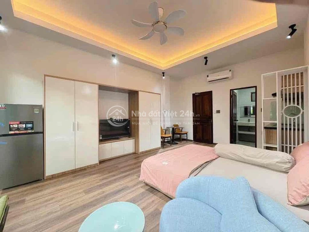 STUDIO BAN CÔNG FULL NT LAKEVIEW - ĐỖ XUÂN HỢP - SONG HÀNH