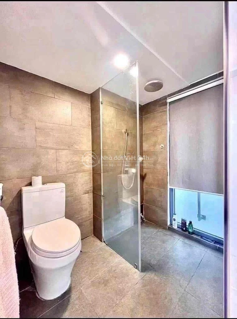 STUDIO BAN CÔNG FULL NT LAKEVIEW - ĐỖ XUÂN HỢP - SONG HÀNH