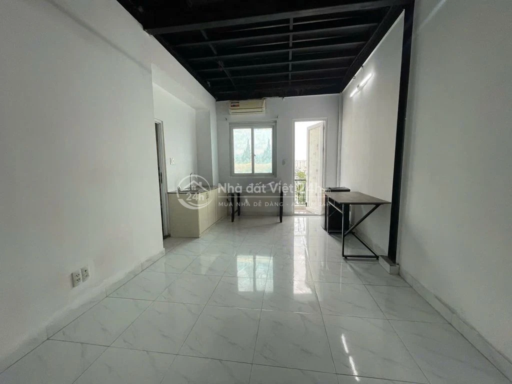 STUDIO SIÊU RỘNG NGAY CHỢ BÀ CHIỂU, ĐH MỸ THUẬT-FULL NT-BAN CÔNG RIÊNG