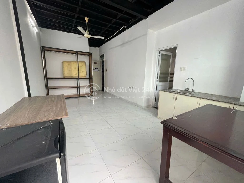 STUDIO SIÊU RỘNG NGAY CHỢ BÀ CHIỂU, ĐH MỸ THUẬT-FULL NT-BAN CÔNG RIÊNG