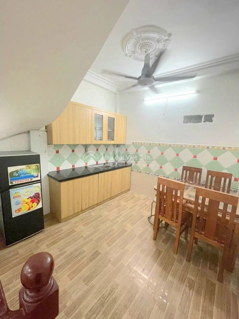 Cần cho thuê nhà riêng 35m2 x4T ngõ 207 Bùi Xương Trạch, Thanh Xuân