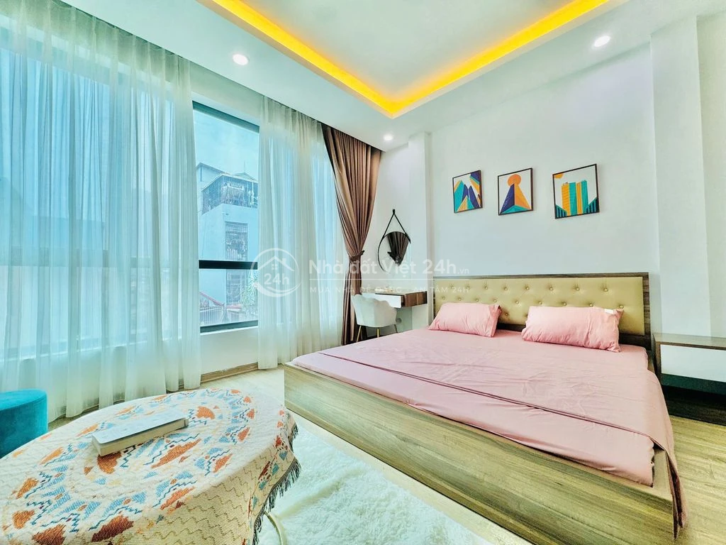 CĂN HỘ FULL ĐỒ 40M2 NGAY CẦU GIẤY CẠNH ĐẠI HỌC GIAO THÔNG VẬN TẢI