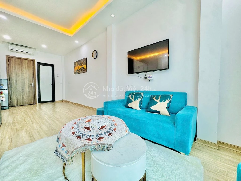 CĂN HỘ FULL ĐỒ 40M2 NGAY CẦU GIẤY CẠNH ĐẠI HỌC GIAO THÔNG VẬN TẢI