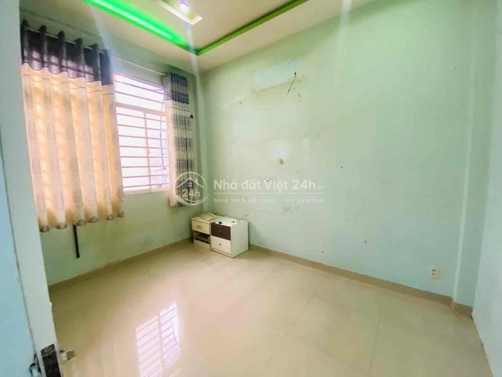 DIỆN TÍCH TO GIẢM SỐC