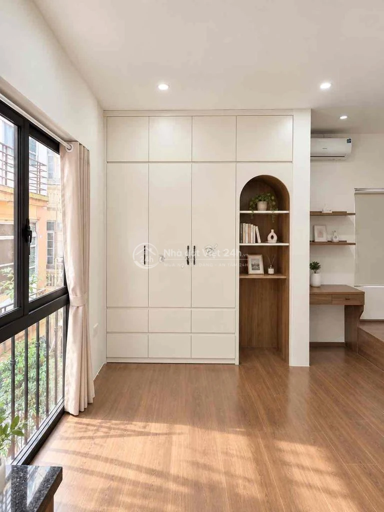 Chính chủ cho thuê phòng studio mới đẹp 18m2- thang máy- full đồ