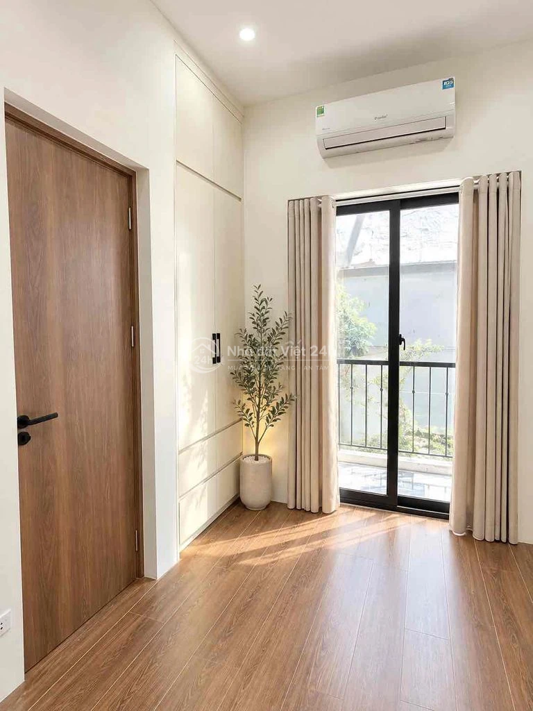 Chính chủ cho thuê phòng studio mới đẹp 18m2- thang máy- full đồ