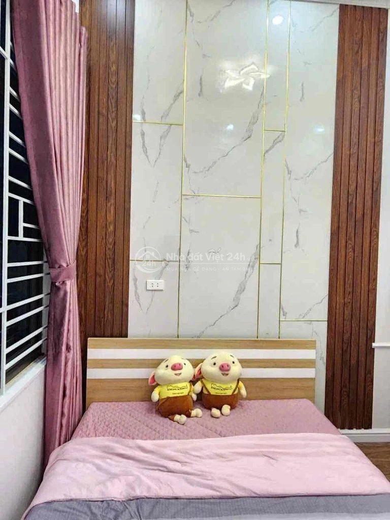 Cho thuê nhà nguyên căn ngõ 299 Hoàng mai 28m -4 tầng 2 ngủ 3 vệ sinh