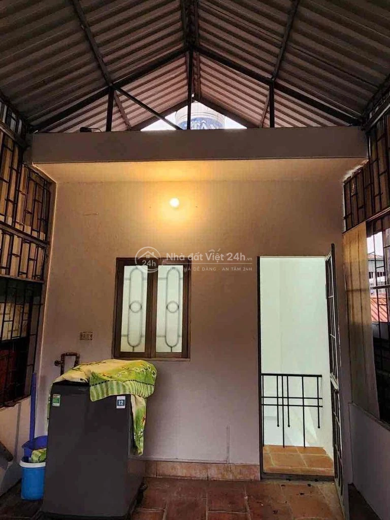 Cho thuê nhà nguyên căn ngõ 299 Hoàng mai 28m -4 tầng 2 ngủ 3 vệ sinh